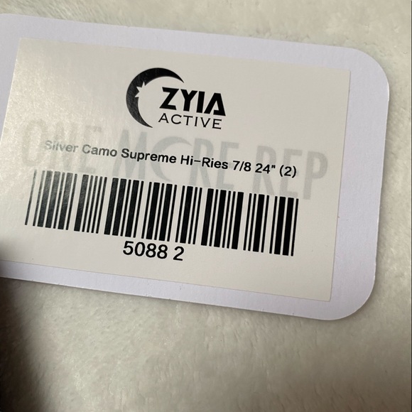 Zyia Camo Leggings - Picture 3 of 4